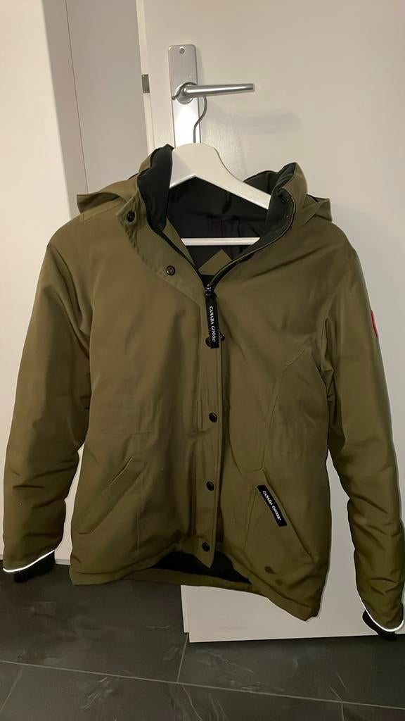 Canada Goose jas L/G (14-16), Kinderen en Baby's, Ophalen, Gebruikt, Jongen of Meisje