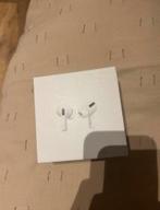 Airpods doosje zonder airpods!, Ophalen of Verzenden, Overige merken