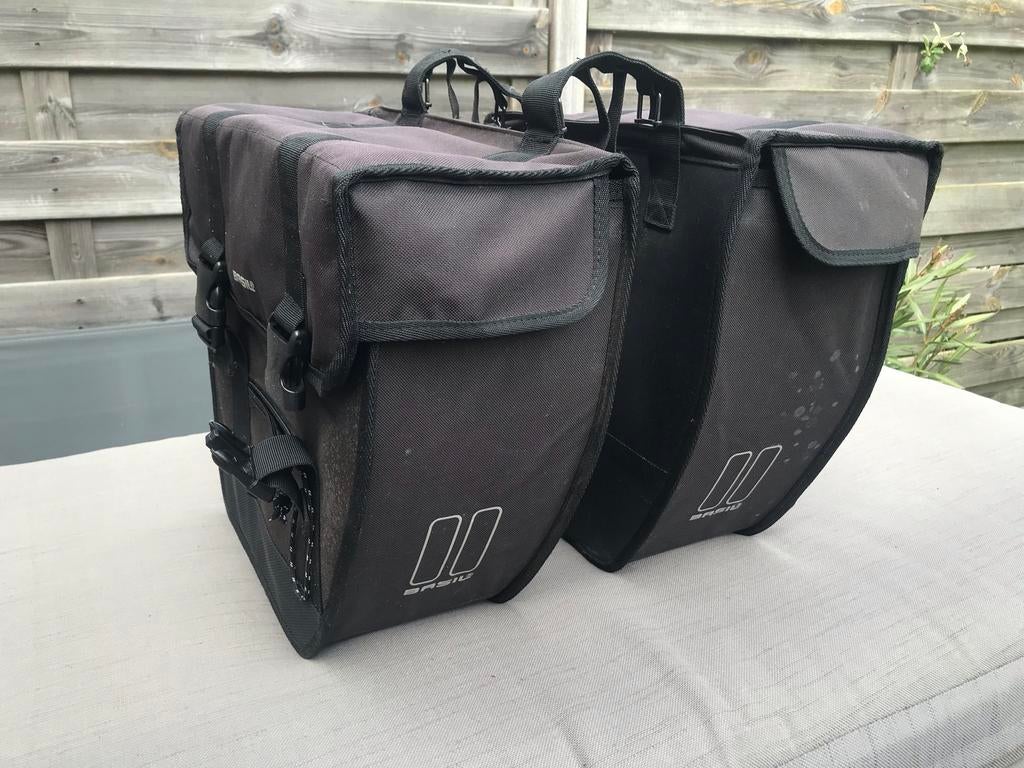 Dubbele fietstas Basil - Stevig en Ruim, Ophalen of Verzenden, Gebruikt