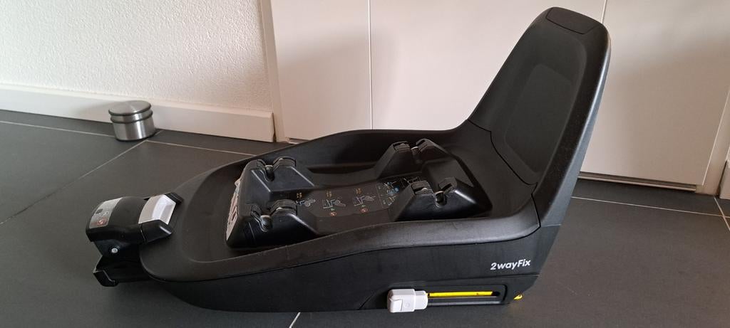Maxi-cosi isofix base 2wayfix, Kinderen en Baby's, Autostoeltjes, Ophalen, Zo goed als nieuw, Maxi-Cosi, Isofix
