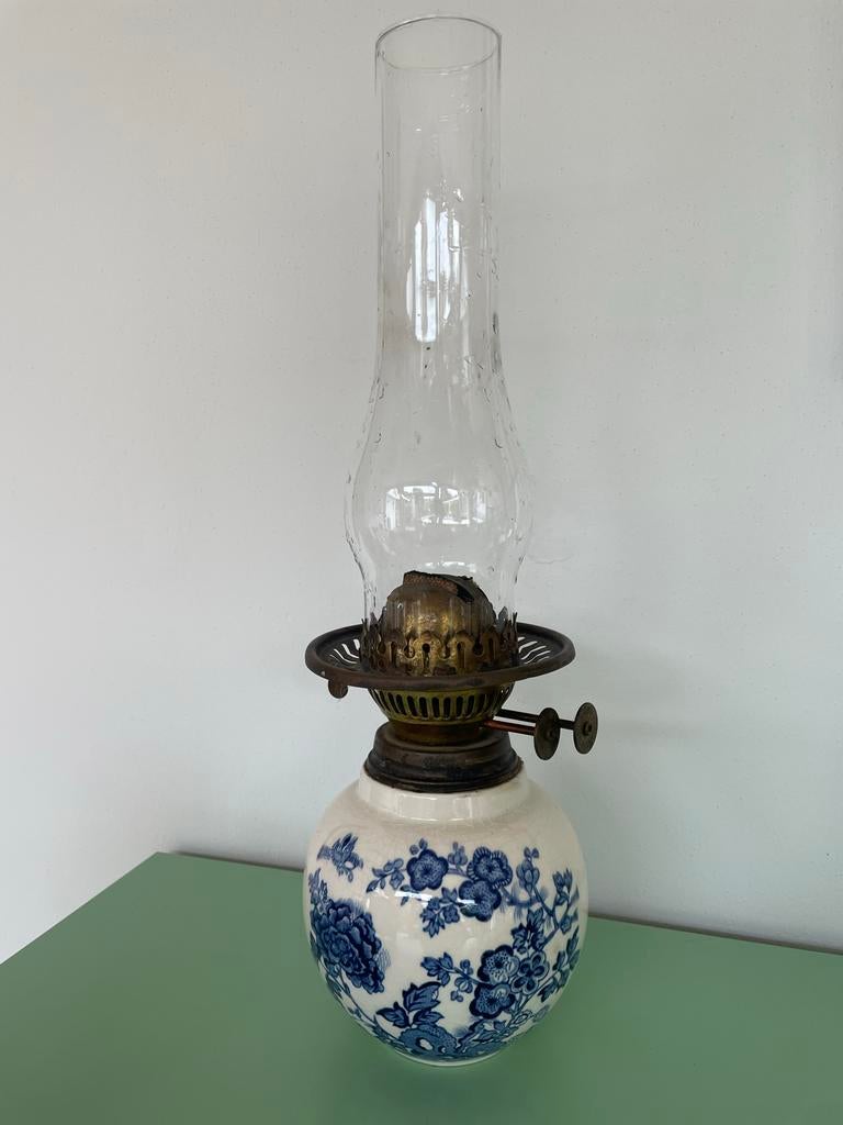 Vintage petroleumlamp Mason, blauwwit aardewerk, Antiek en Kunst, Antiek | Lampen, Ophalen of Verzenden