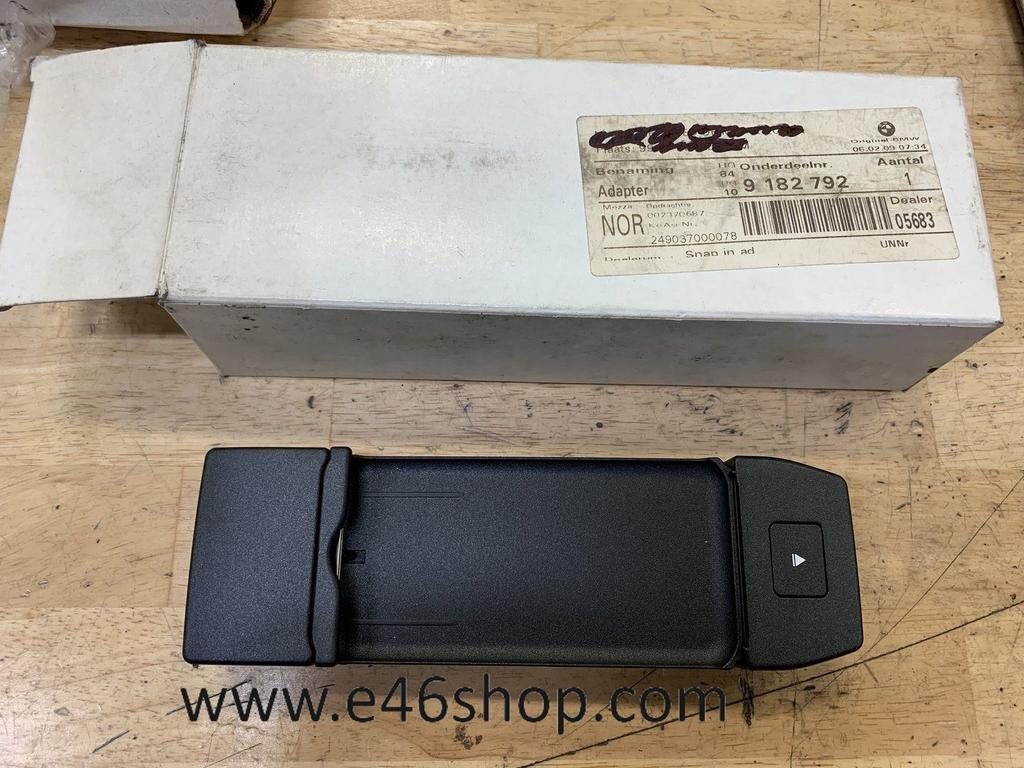 Snap  in adapter IPHONE 2G BMW OE 84109182792, -, -, Nieuw, Ophalen of Verzenden