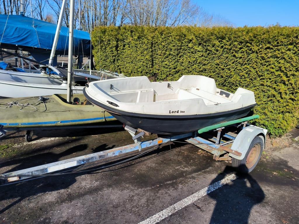 Vis/pleziersloepje zonder trailer, Watersport en Boten, Vis- en Consoleboten, Ophalen, Gebruikt, Tot 10 pk, 3 tot 6 meter