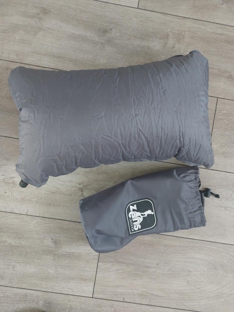 1 opblaasbare kussen in tas, Ophalen of Verzenden, Nieuw
