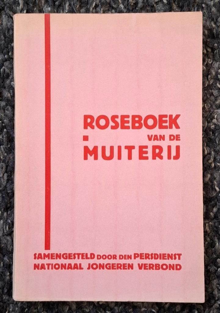 Roseboek van de Muiterij op De Zeven Provinciën 1933, Ophalen of Verzenden, Marine, Nederland, Boek of Tijdschrift