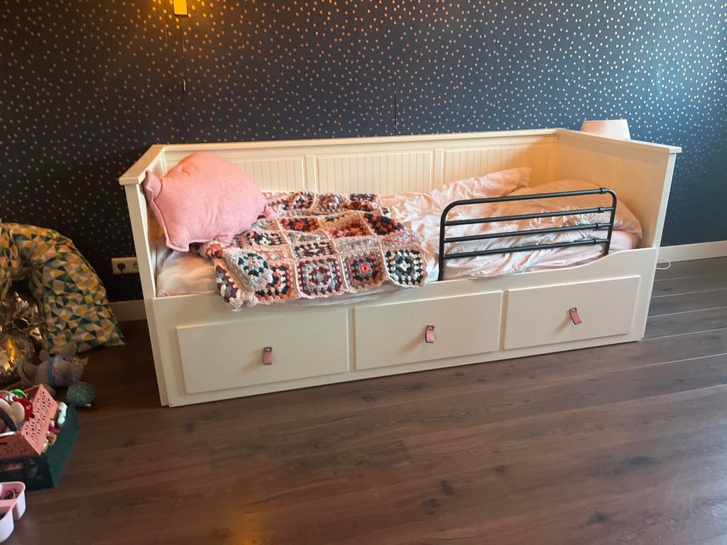 Ikea Hemnes bed met lades en onderschuifbed, Huis en Inrichting, Slaapkamer | Bedden, Ophalen, Gebruikt, Eenpersoons, Wit