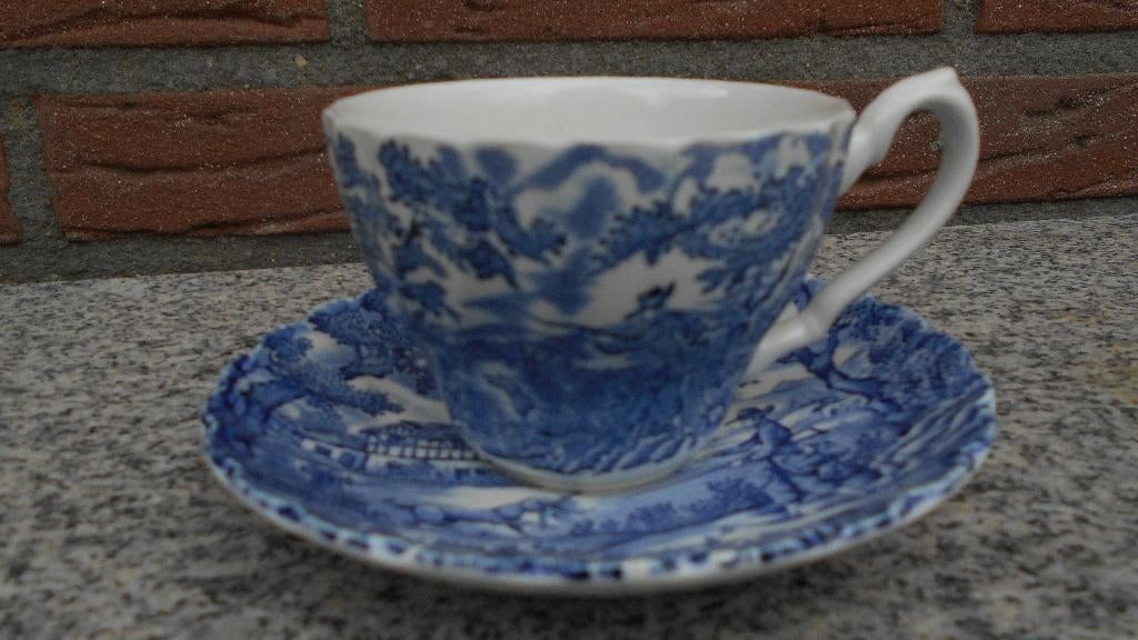 1 kop en schotel The Hunter Myott blauw engels servies, Antiek en Kunst, Antiek | Servies los, Ophalen of Verzenden