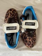 adidas x wales bonner leopard sneakers, Verzenden, Zo goed als nieuw, Sneakers of Gympen