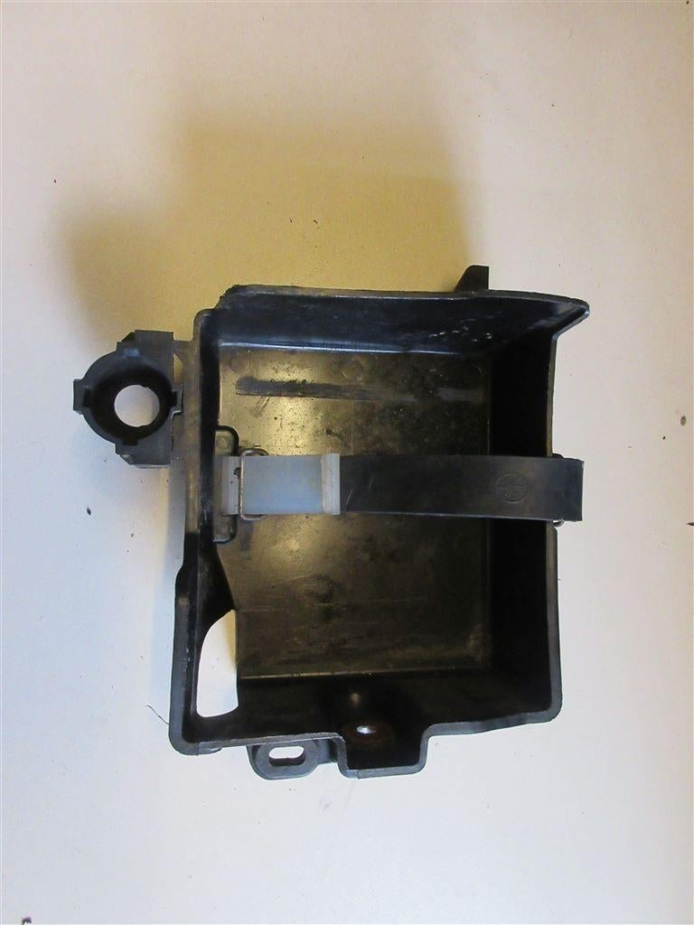 Yamaha XJ750 accubak accuhouder XJ 750 Seca Maxim accuvak, Ophalen of Verzenden