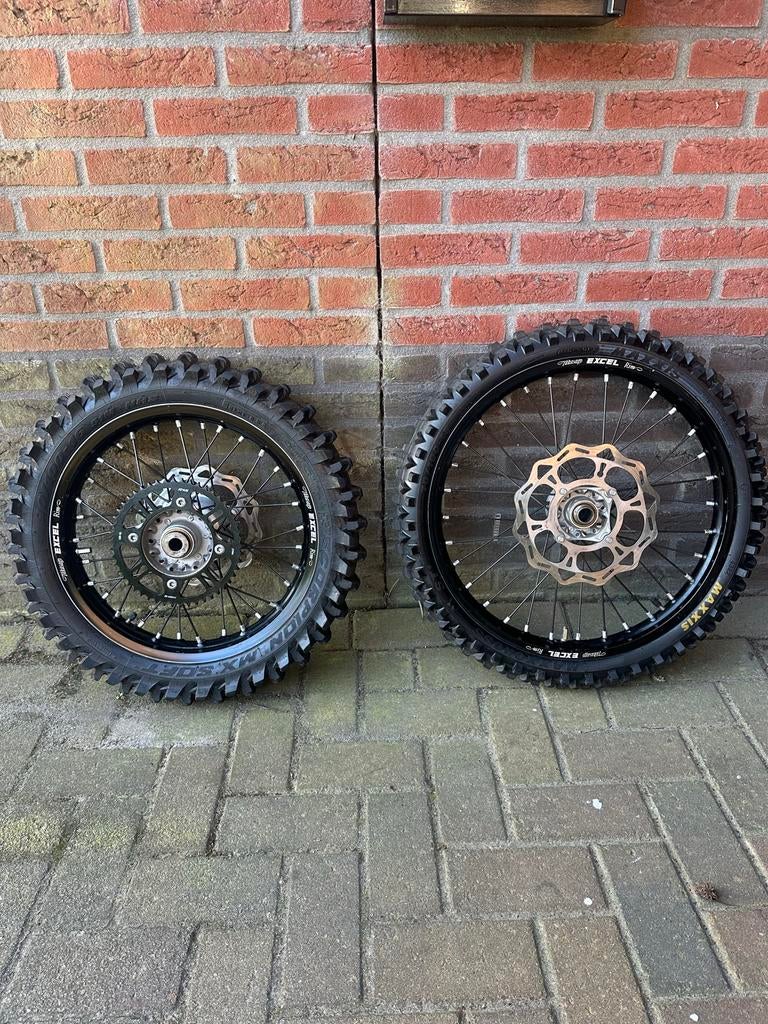 Set grote wielen KTM 85cc, Motoren, Ophalen, Gebruikt