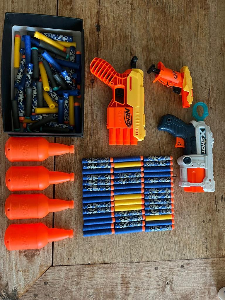 Nerf + X-Shot bundel met veel darts en targets, Ophalen, Zo goed als nieuw