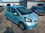 Toyota Aygo 1.0 12V Vvt-i AIRCO 5 DEURS BJ2007 NIEUWE APK!, Voorwielaandrijving, Stof, Zwart, 68 pk