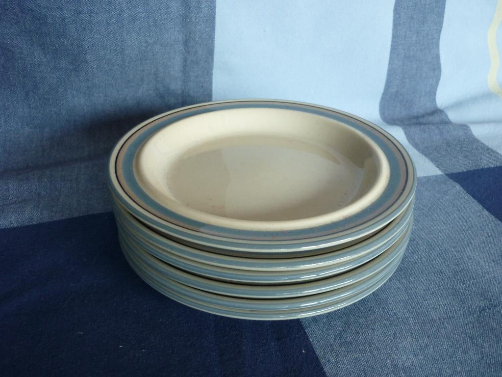 Arabia Finland schotels 6+1, Ophalen of Verzenden