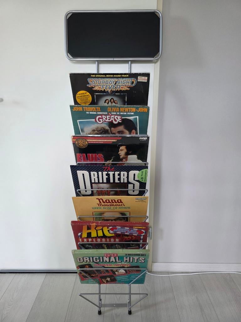 Mooi retro rek!, Ophalen