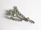 Leuke verzilverde broche met heldere kristallen., Ophalen of Verzenden, Zo goed als nieuw, Zilver, Overige materialen
