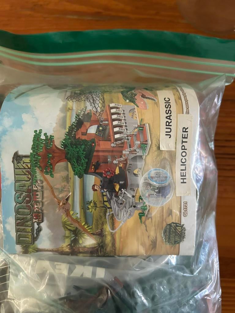 Lego jurassic world, Ophalen of Verzenden, Zo goed als nieuw