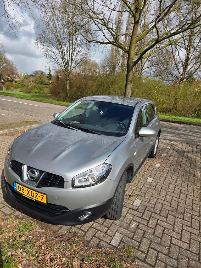 Nissan Qashqai 1.6 2WD CVT 2012 Grijs  88657 km, Auto's, 4 cilinders, Origineel Nederlands, Bedrijf, 1240 kg