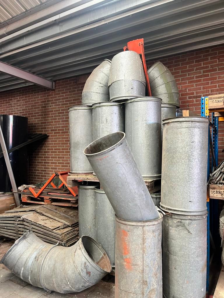 Partij buizen en bochten voor hooikanon / hooiblazer (Ø 60cm, Ophalen, Afvoer, Gebruikt, 2 tot 4 meter