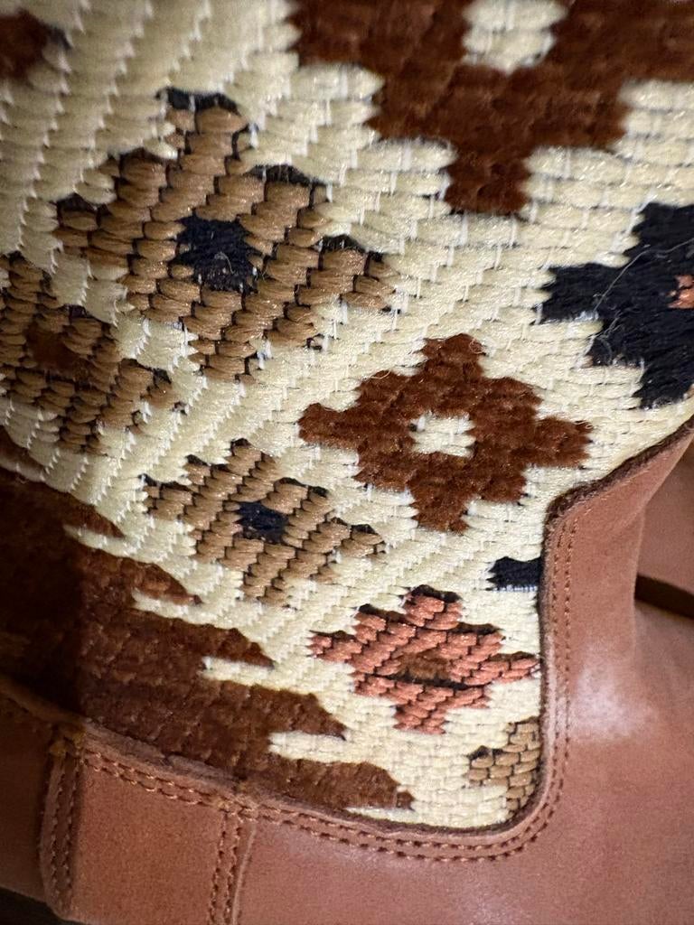 Kindreds enkellaarsjes bruin, Kleding | Dames, Schoenen, Bruin, Lage of Enkellaarzen, Ophalen of Verzenden, Zo goed als nieuw