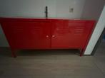 Rode IKEA metalen kast met legplank, Ophalen, Gebruikt