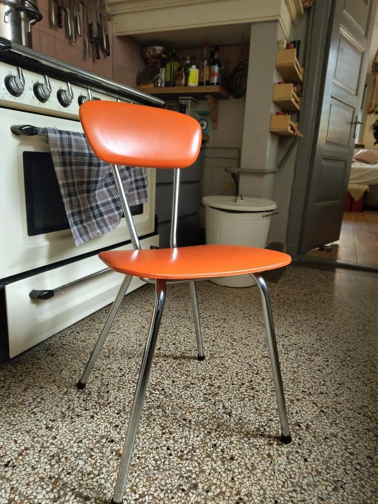 Vintage Oranje Formica Stoeltje, Huis en Inrichting, Stoelen, Ophalen, Gebruikt, Overige kleuren, Eén