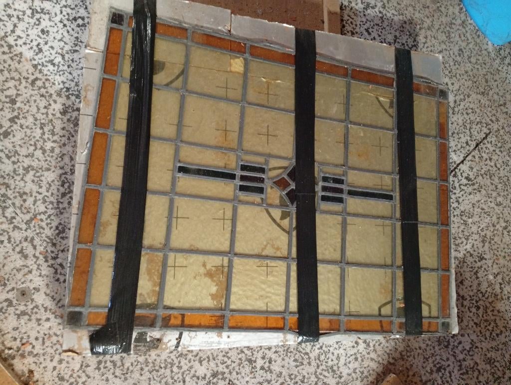 Antiek glas en lood, Doe-het-zelf en Verbouw, Glas en Ramen, Ophalen, Gevelraam of Ruit, Gebruikt, Minder dan 80 cm