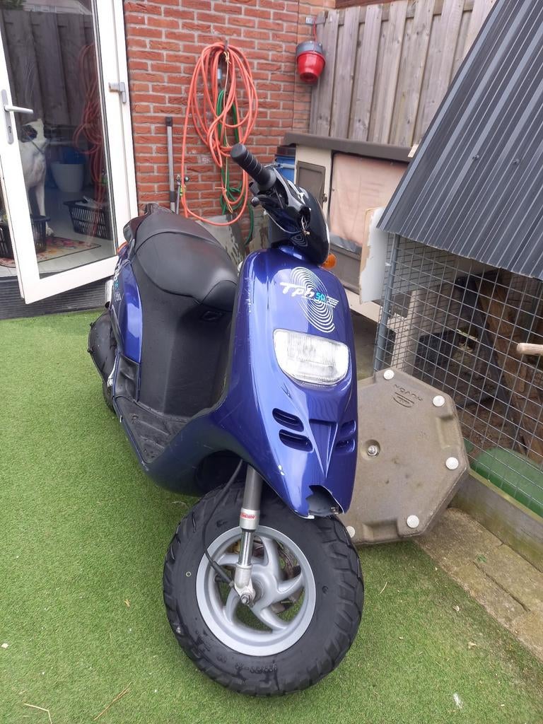 Piaggio Typhoon 70cc, Fietsen en Brommers, Ophalen of Verzenden, Zo goed als nieuw, Overige typen, Piaggio