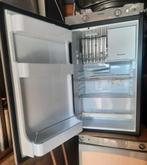 Dometic RM-5330 camper caravan koelkast op gas 12v 220v, Caravans en Kamperen, Ophalen of Verzenden