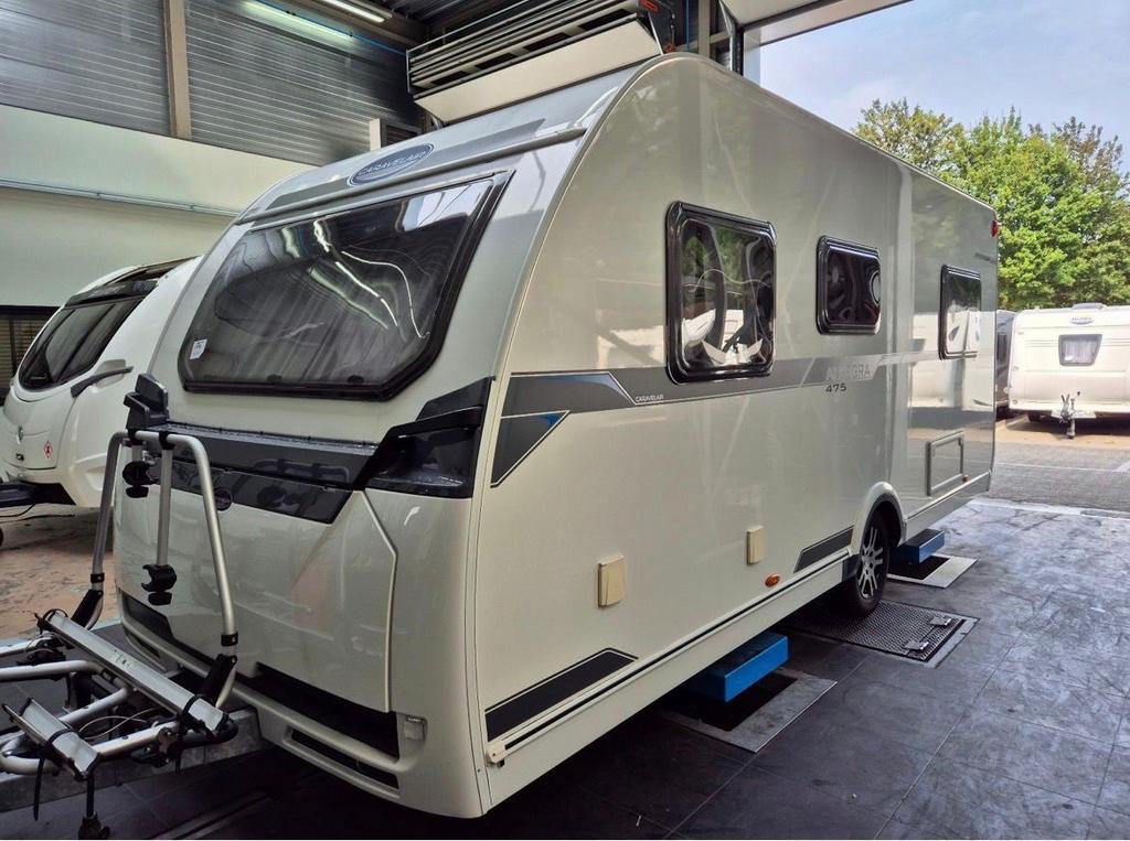 Caravelair Allegra 2015  | Fietsendrager | Rijklaar, Vast bed, Rondzit, Particulier, 6 tot 7 meter