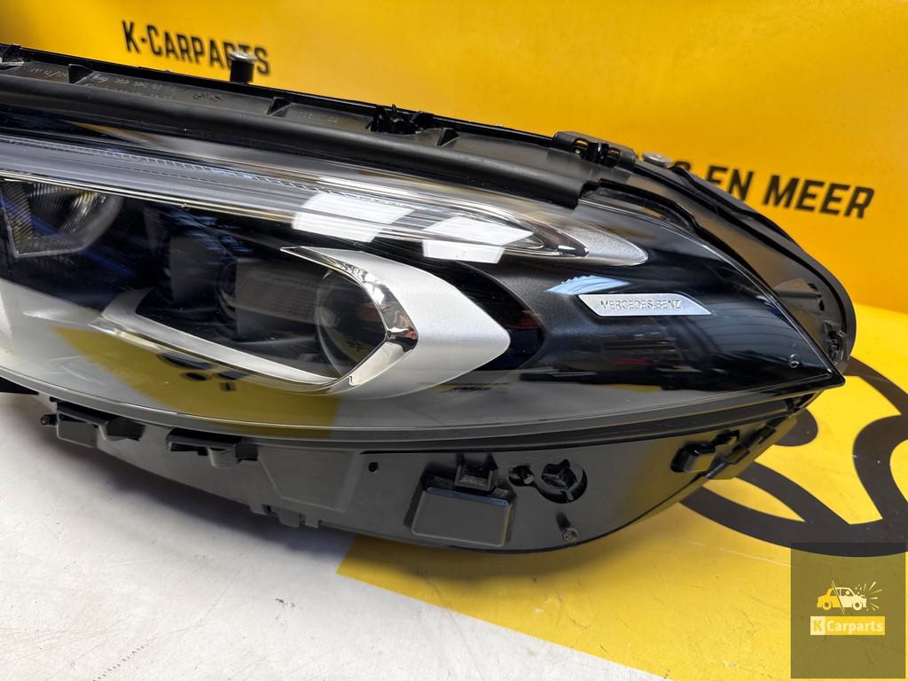 A KLASSE W177 MULTIBEAM LED KOPLAMP LINKS A1779065303, Info@fabrikant.eu, Fabrikantstraat 1
1000 AA  Amsterdam, NL, Mercedes-Benz