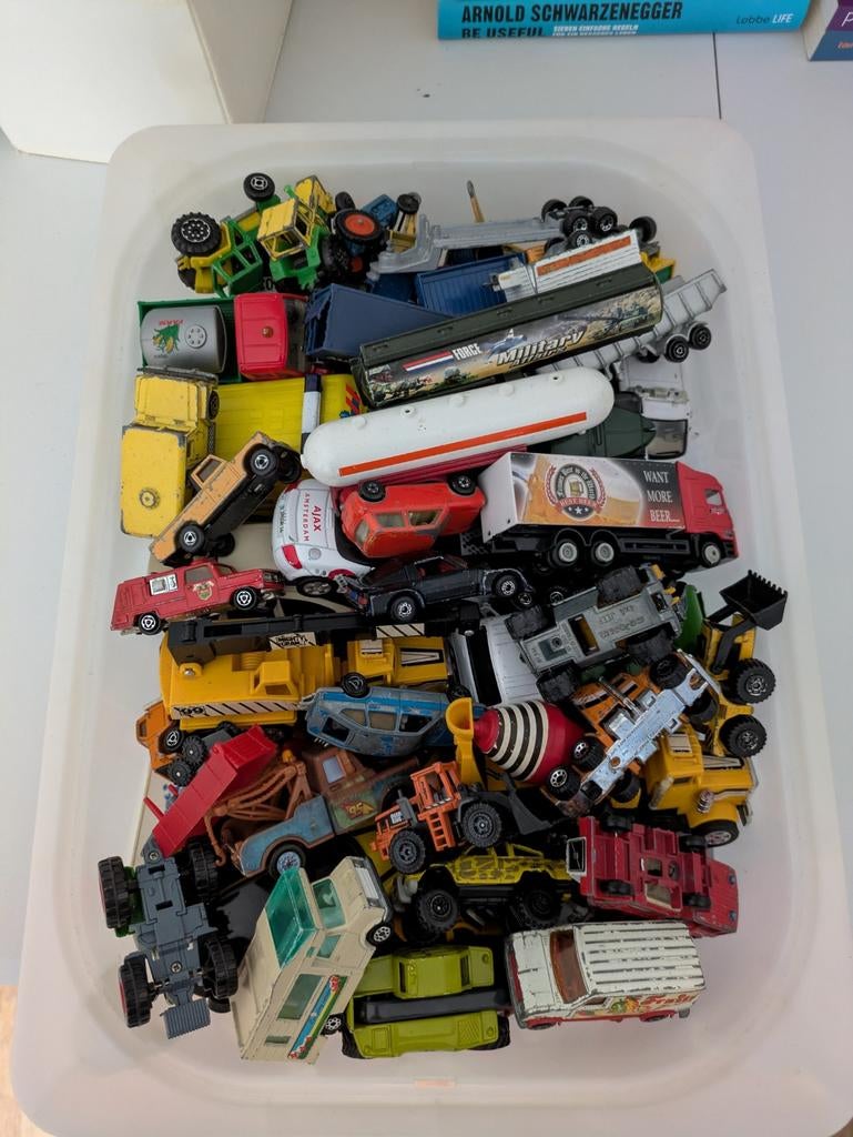 Heel veel auto's speelgoed, Ophalen of Verzenden