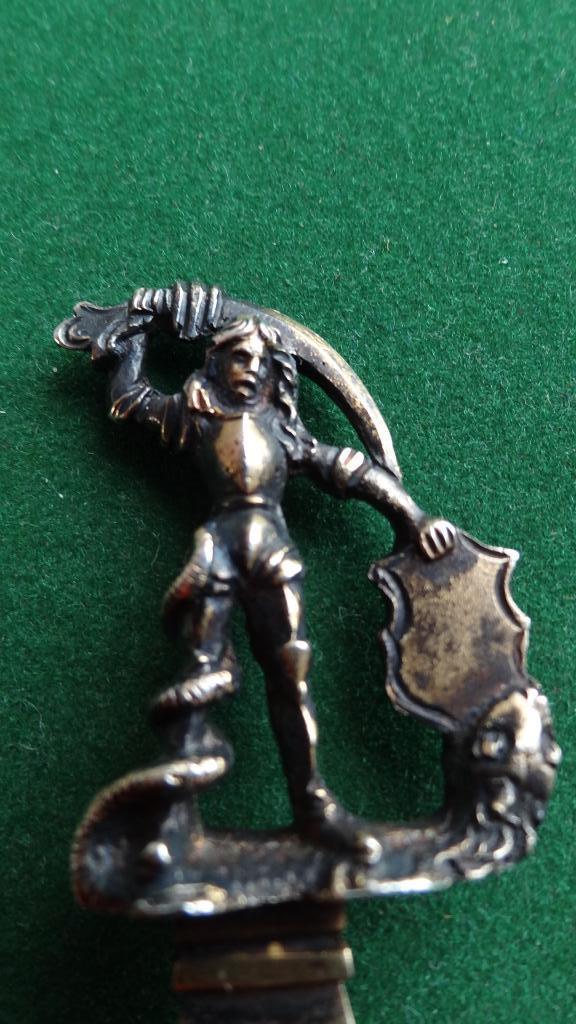 Dooplepel Sint Joris met de draak Sterling zilver, Antiek en Kunst, Antiek | Religie, Ophalen of Verzenden