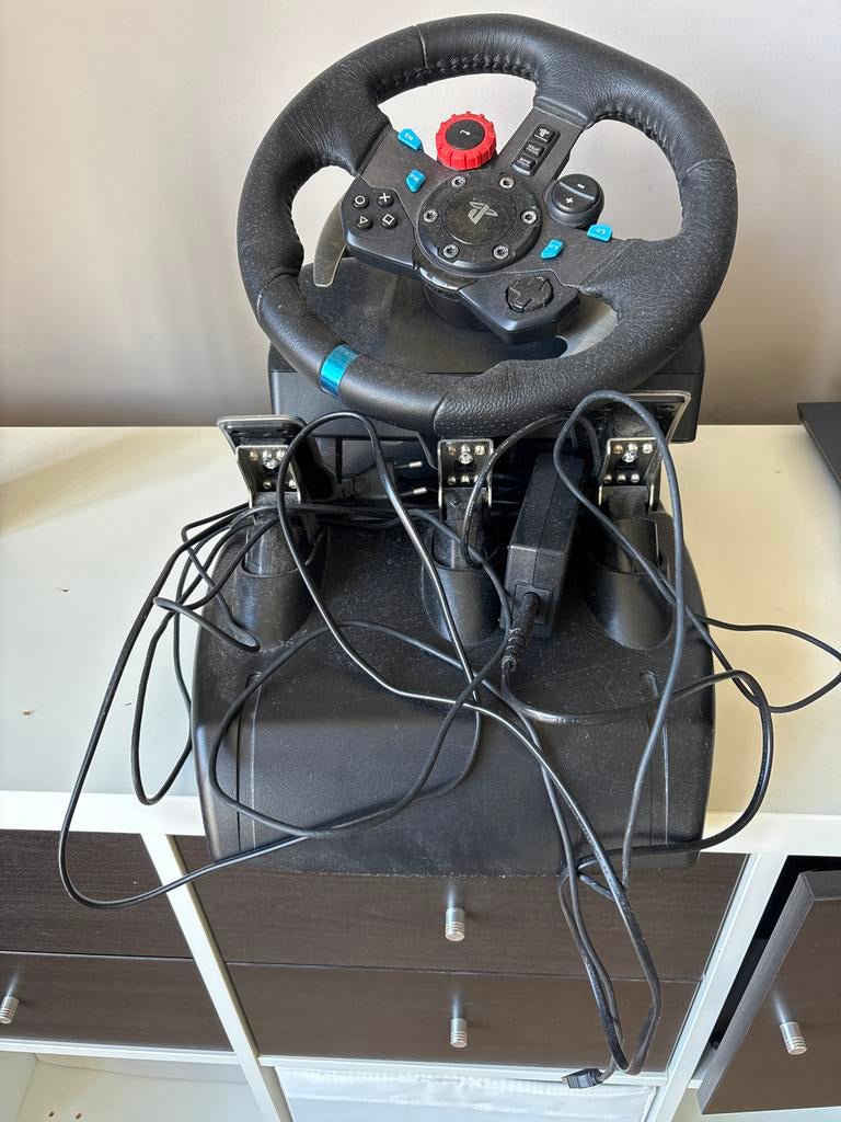 Logitech G29 racestuur met pedalen, Ophalen of Verzenden, Gebruikt, Stuur of Pedalen, PlayStation 4