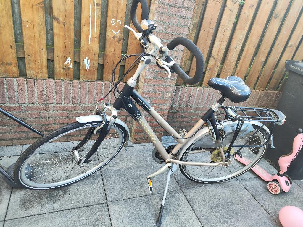 Fiets Gazelle, Fietsen en Brommers, Fietsen | Dames | Damesfietsen, Ophalen of Verzenden, Zo goed als nieuw, Gazelle, Versnellingen