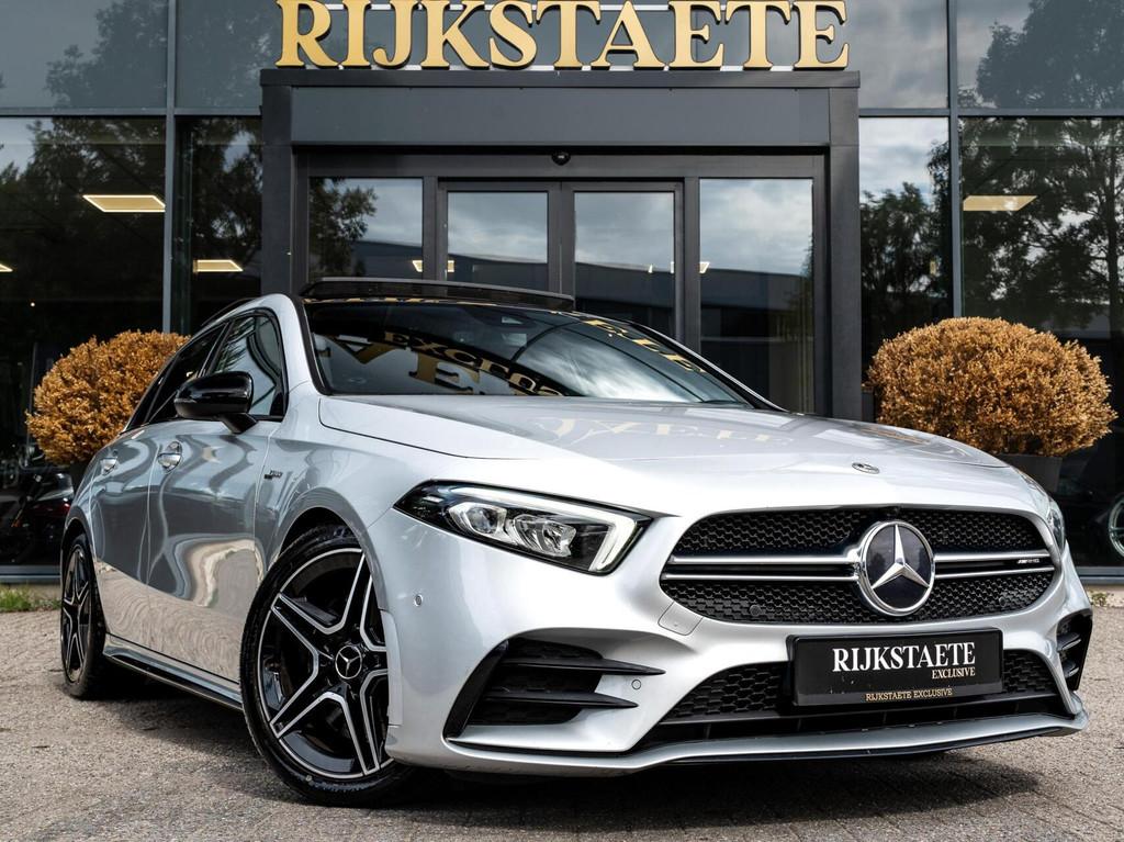 Mercedes A-klasse A35 AMG 4MATIC|PANO|BURMESTER|CAMERA|18'', Auto's, Mercedes-Benz, Automaat, 4 cilinders, Origineel Nederlands