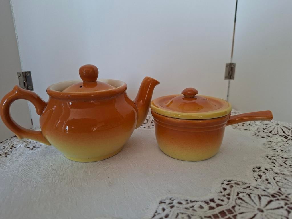 Theepot en steelpannetje petrus regout Maastricht parafeu, Antiek en Kunst, Ophalen of Verzenden