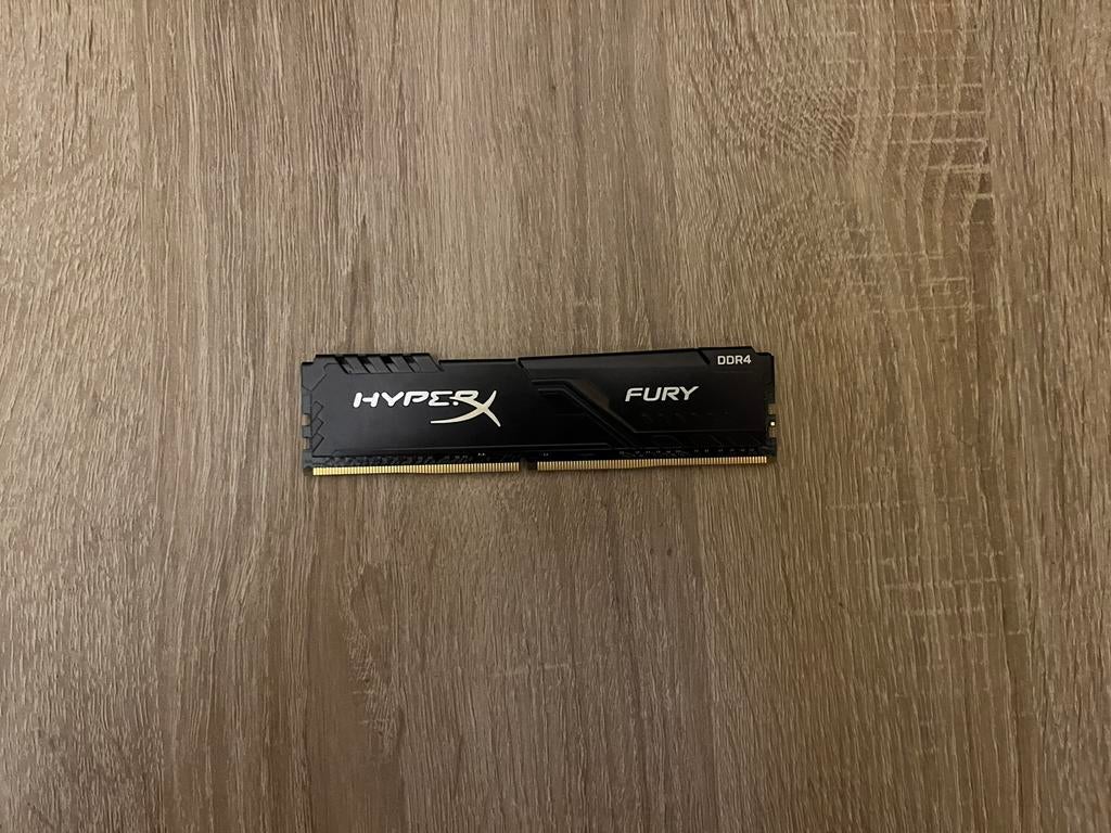 1x16gb ddr4 geheugen, Computers en Software, Harde schijven, Ophalen of Verzenden, Zo goed als nieuw, Desktop, USB