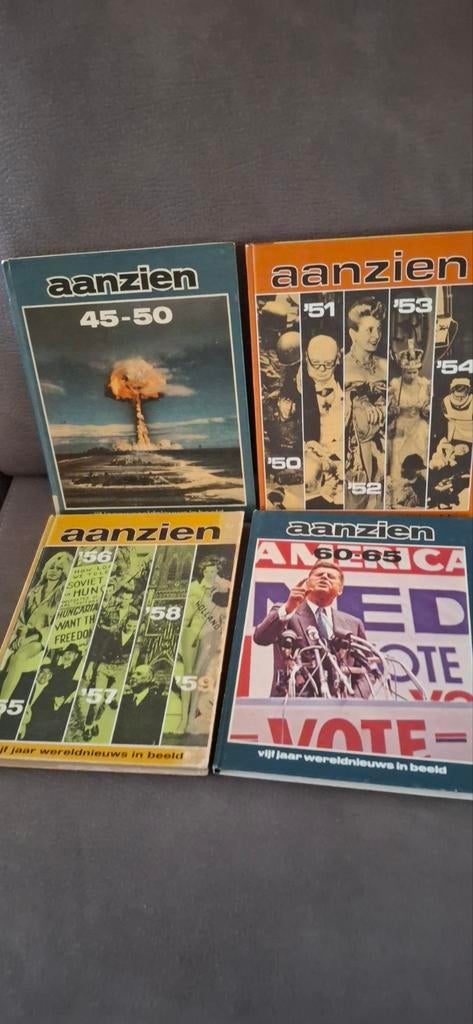Aanzien: Vijf Jaar Wereldnieuws in Beeld (4 boeken), Ophalen of Verzenden, Gelezen, Overige typen