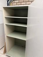 Gratis kast voor in de garage of schuur, Ophalen, Gebruikt