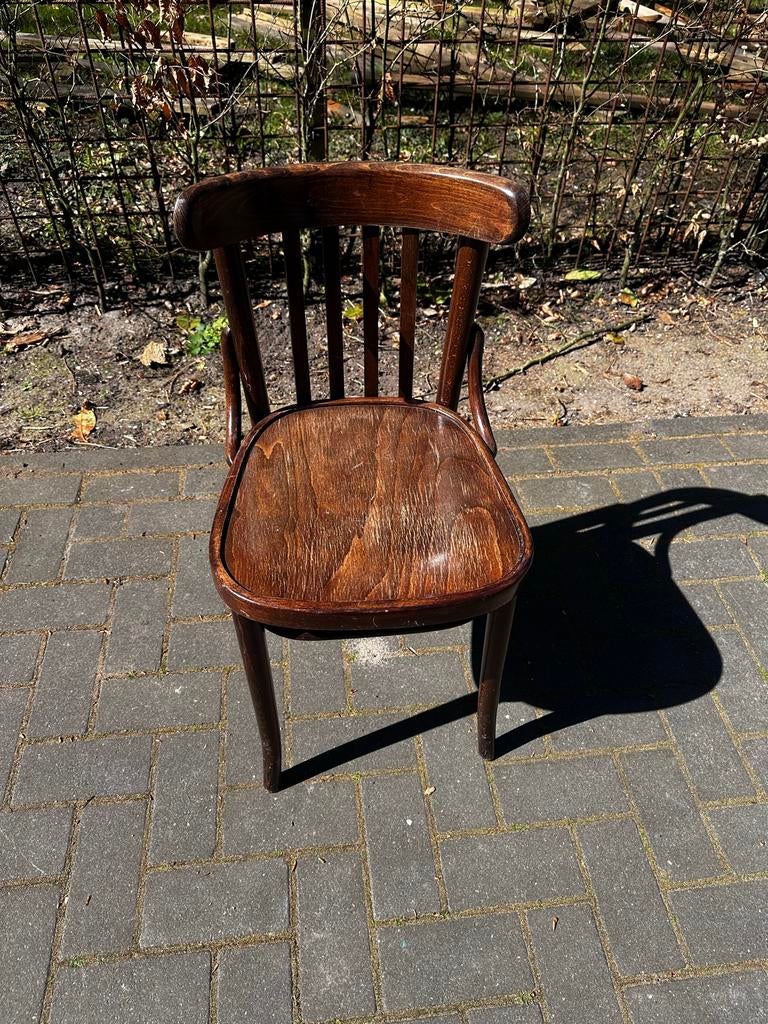 Set van 8 vintage café stoelen - Thonet stijl, Huis en Inrichting, Stoelen, Gebruikt, Bruin, Ophalen of Verzenden, Vijf, Zes of meer stoelen