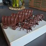 Atlantic huifkarren met ossen, set figuren, 1:72 (jaren 70), Ophalen of Verzenden, Zo goed als nieuw, 1:50 of kleiner