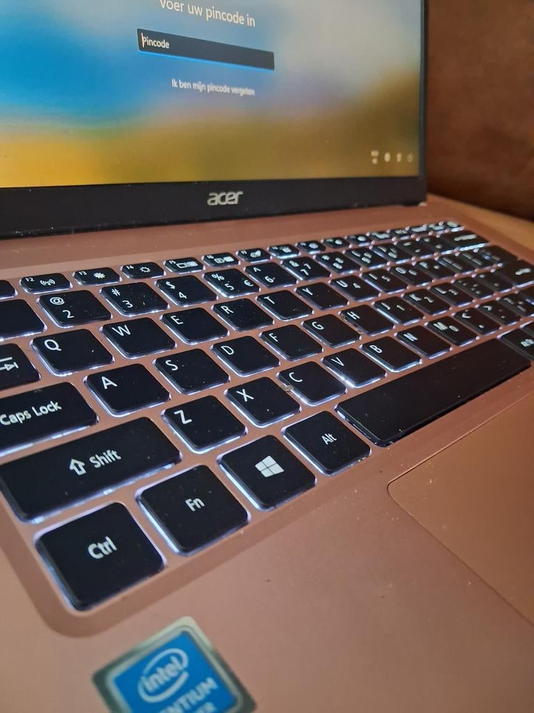 Aser Swift met goede accu, Ophalen, 14 inch, 4 GB of minder, 64 GB