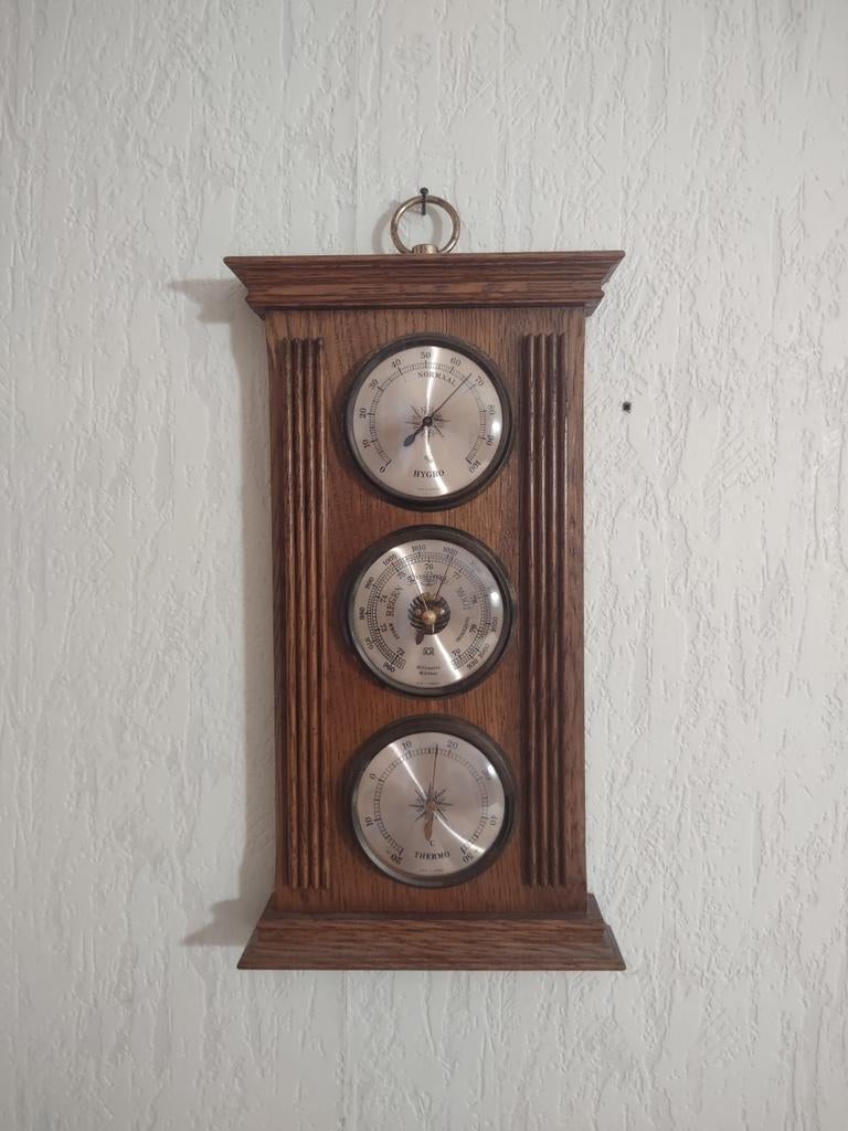 Houten weerstation met barometer, thermometer, hygrometer, Ophalen