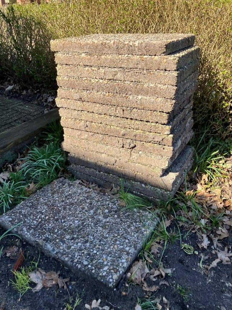 Gratis grindtegels, Tuin en Terras, Ophalen, Gebruikt, 10 m² of meer, Grind
