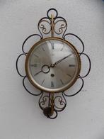 Vintage wandklok klok jaren 60 Orfac werkend, Ophalen of Verzenden, Gebruikt
