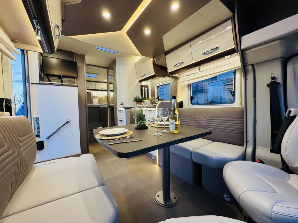 Bürstner Lyseo Privilege 727 Enkele bedden Hefbed, Caravans en Kamperen, Campers, Weststraße 33 77694 Kehl, Duitsland, Fiat, Bürstner GmbH & Co. KG