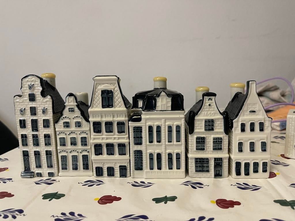KLM huisjes 16, 17, 31, 56, 61, 91, Ophalen of Verzenden, Gebruikt, 1 t/m 20, Gevuld