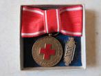 Medaille voor Trouwe Dienst van het Nederlandse Rode Kruis, Verzamelen, Ophalen of Verzenden, Overige soorten, Nederland, Lintje, Medaille of Wings