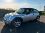 Mini 1.6 16V Cooper 2002 Grijs, Auto's, Mini, Voorwielaandrijving, 1025 kg, Metallic lak, 4 cilinders