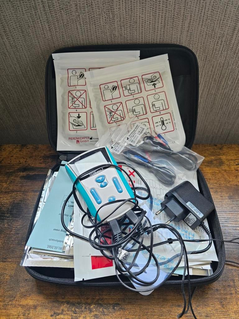 TENS Eco 2 apparaat met extra kabels en elektroden, Sport en Fitness, Gezondheidsproducten en Wellness, Ophalen of Verzenden